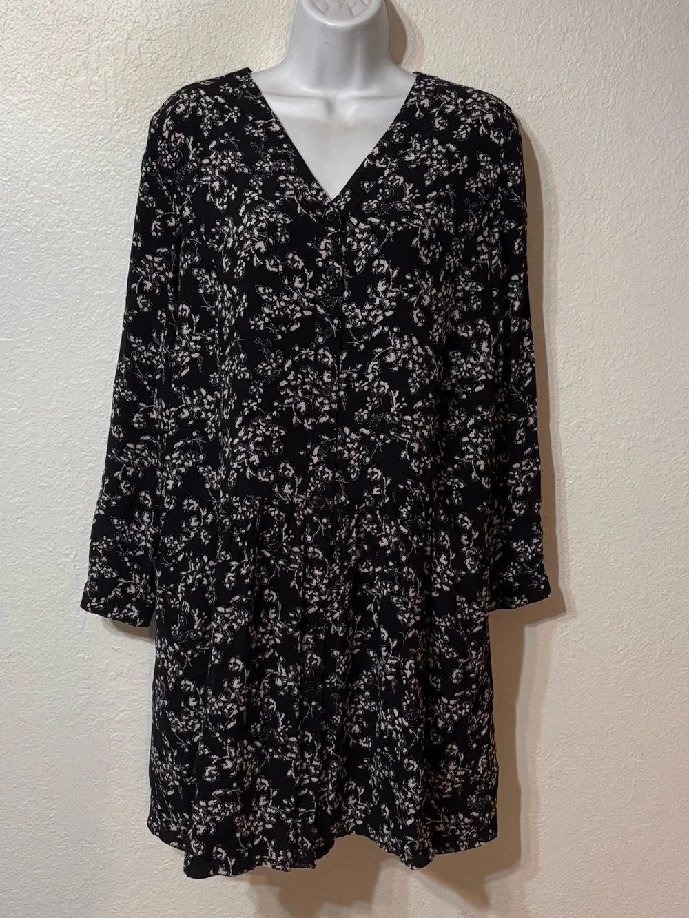 Garnet Hill Floral Drop Waist Button Front Dress Size 4